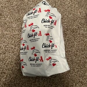 NWT Chick-fil-A doodle vintage style cup. Collectible